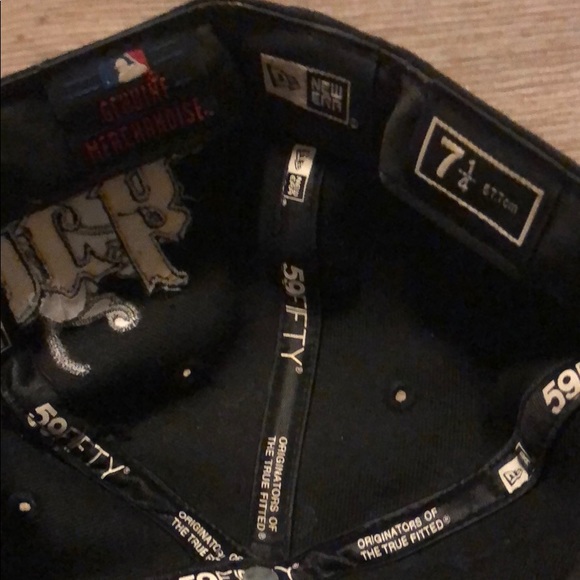 Hat - Picture 8 of 8